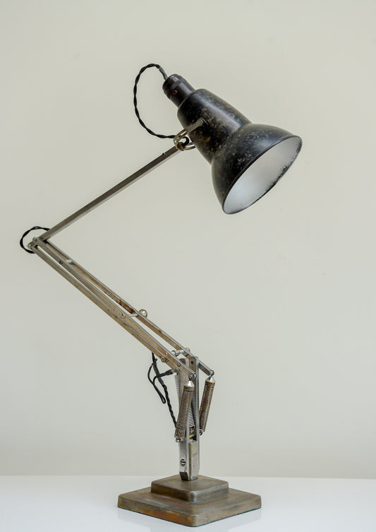 Rare 1940's Bakelite Shade Anglepoise desk lamp in original condition. Model 1227