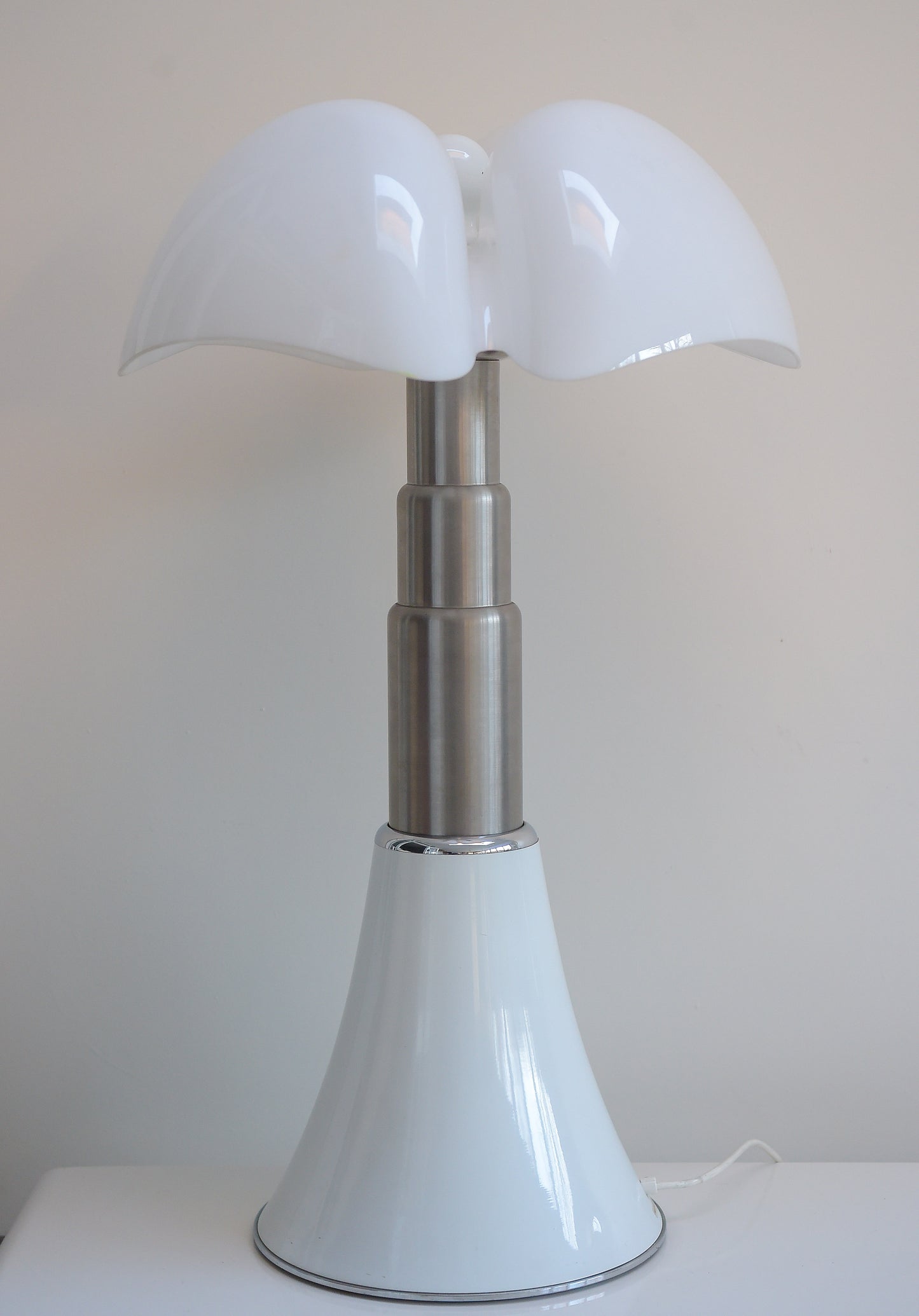 Grande Pipistrello Lamp by Gae Aulenti for Martinelli Luce, 1970s