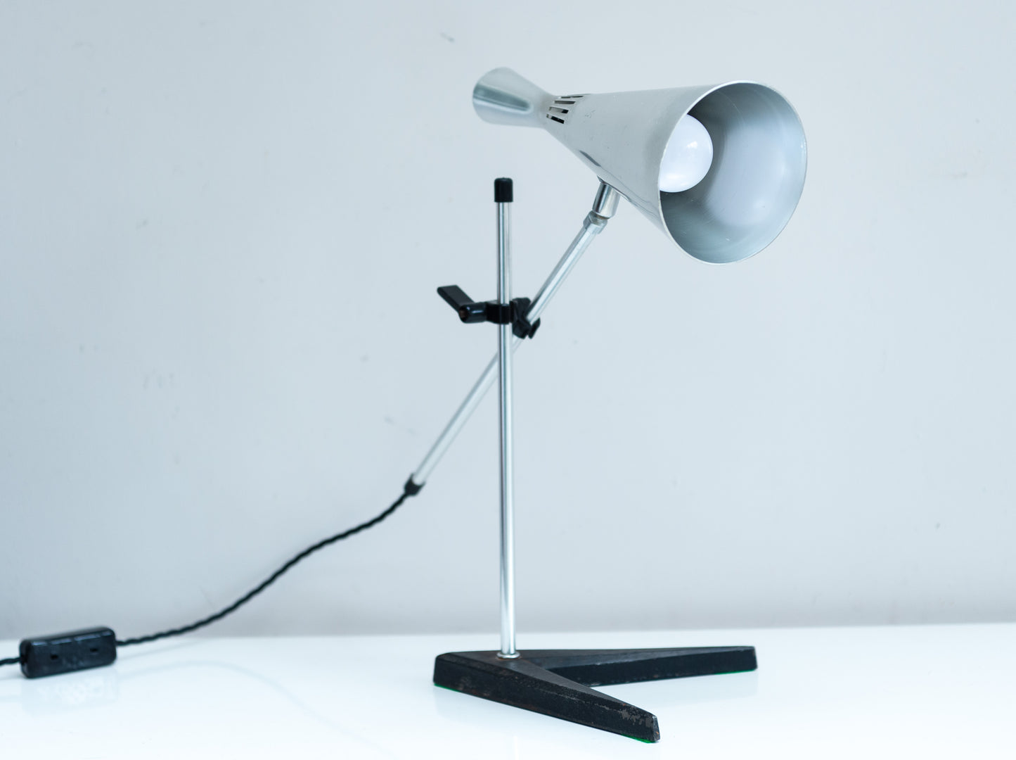 Early Production Desk Lamp By G. A. Scott For Maclamp Co. Ltd.