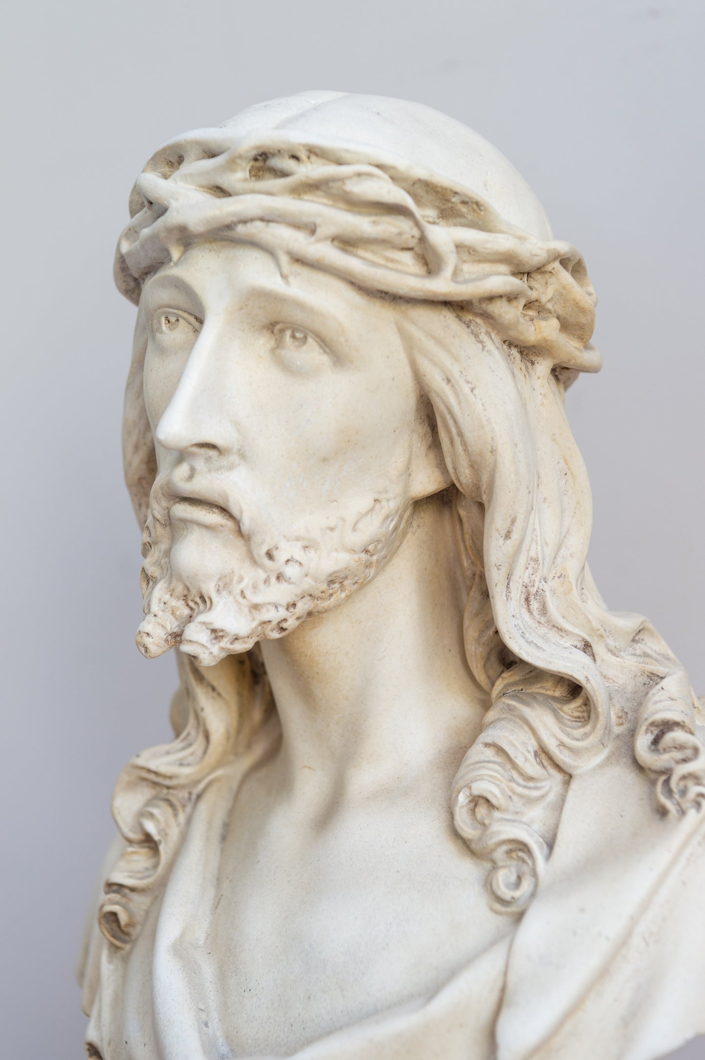 Early 20th Century Academy Plaster Bust Of Christ, Crown Of Thorns. Circa 1930
