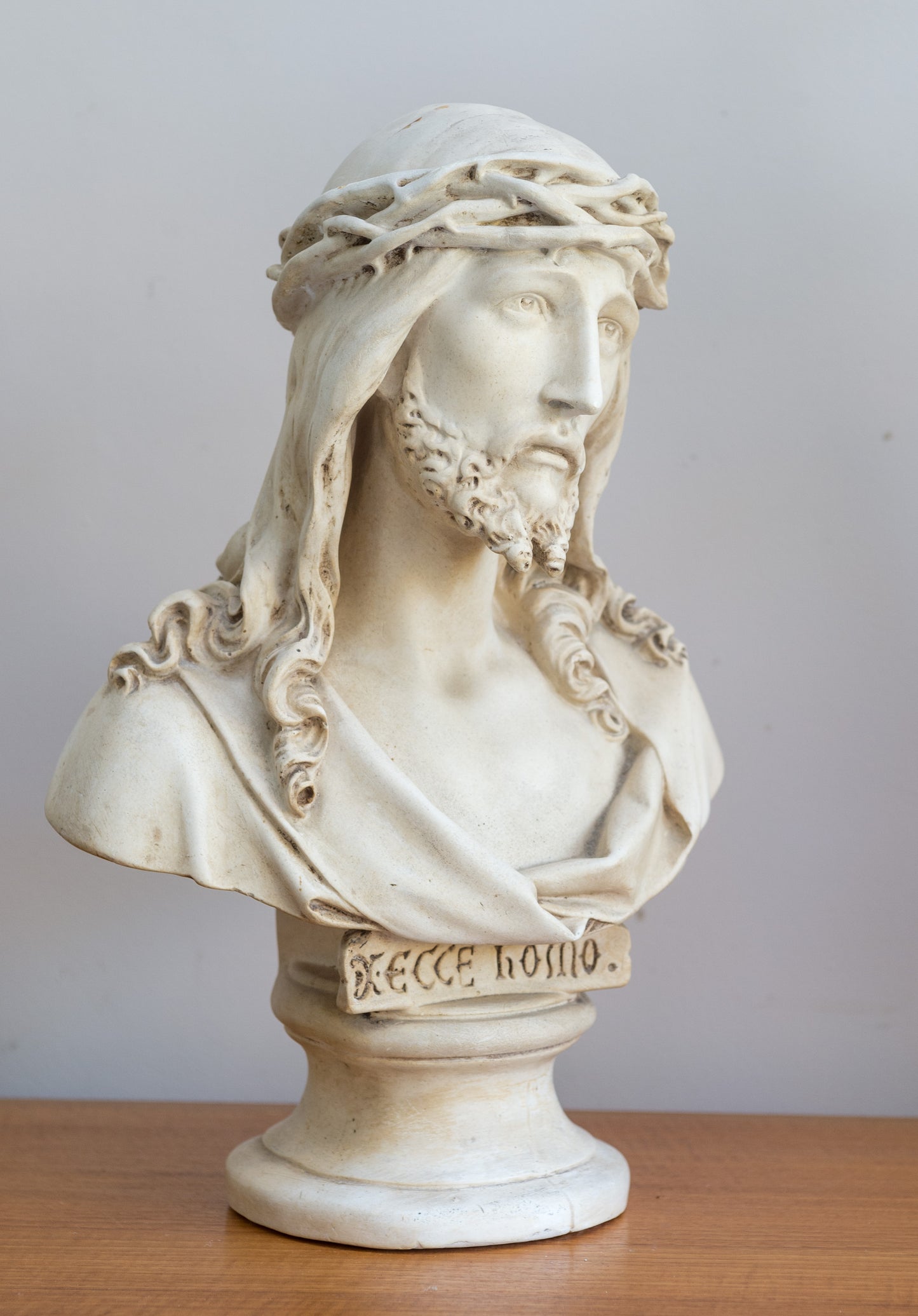 Early 20th Century Academy Plaster Bust Of Christ, Crown Of Thorns. Circa 1930