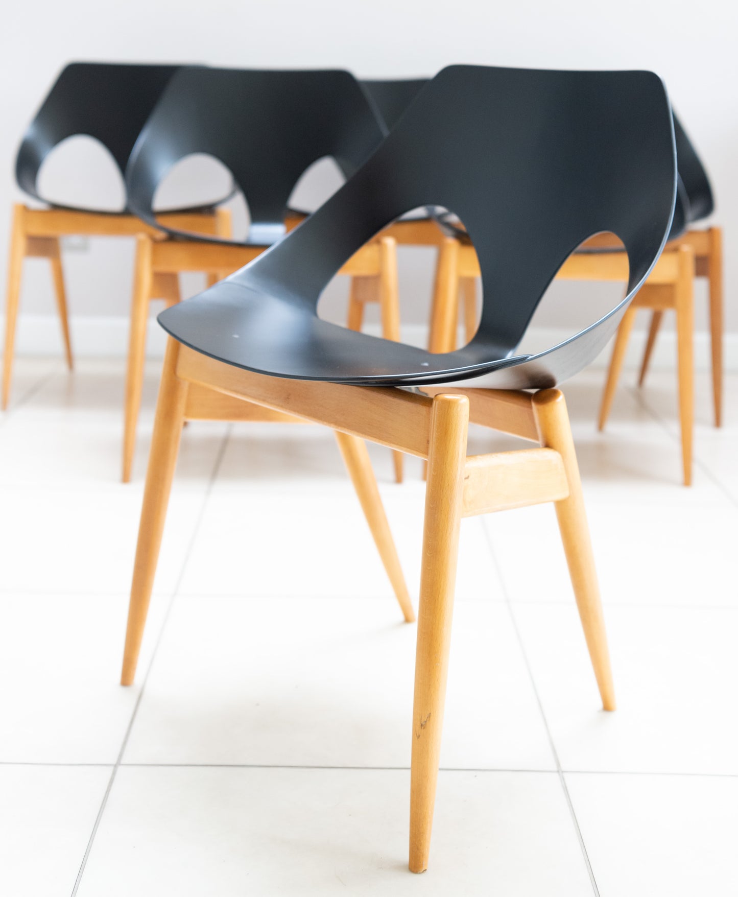 Iconic set of matching Jason chairs designed by Carl Jacobs for Kandya.