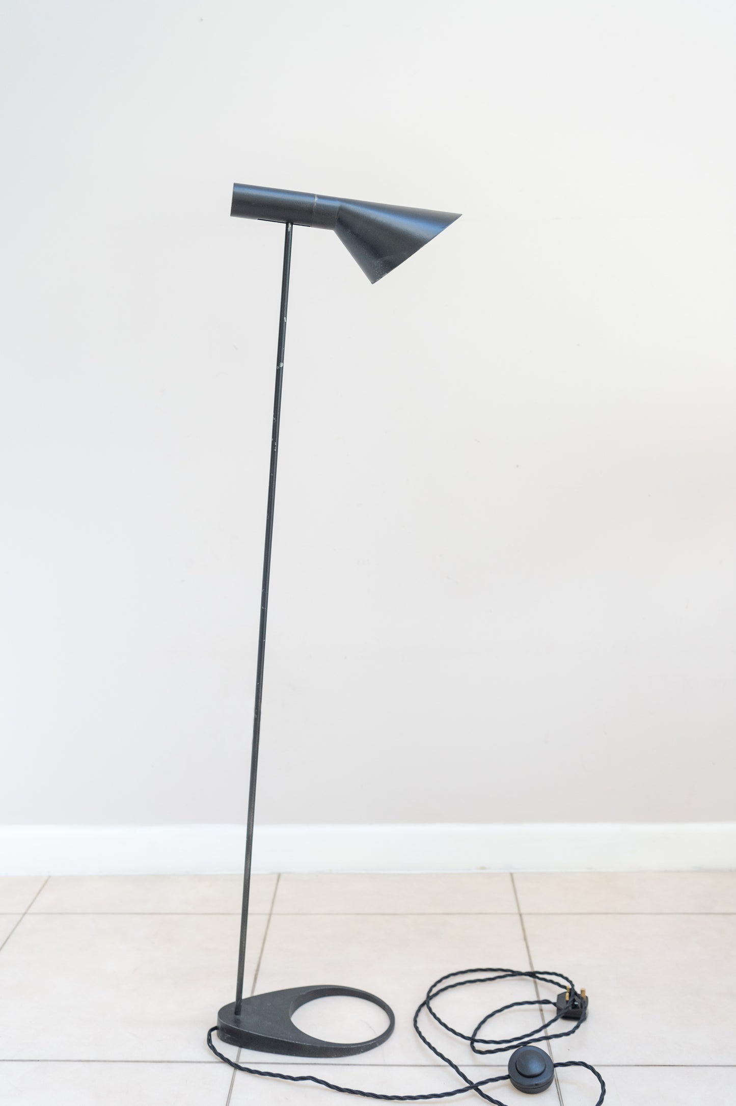 Original First Production Aj Visor Floor Lamp By Arne Jacobsen For Louis Poulsen.