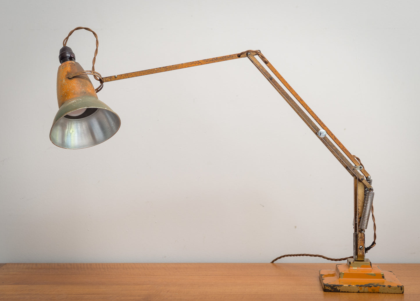 Superb 3 Step Anglepoise 1227 Desk Lamp by  Herbert Terry & sons.