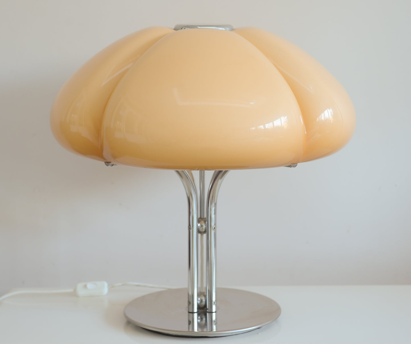 Beautiful Mid Century Modern Quadrifoglio Table Lamp By Harvey Guzzini
