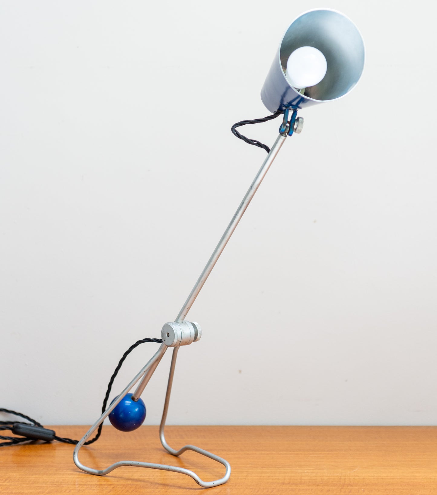 Counterbalance desk lamp by Merchant Adventurers